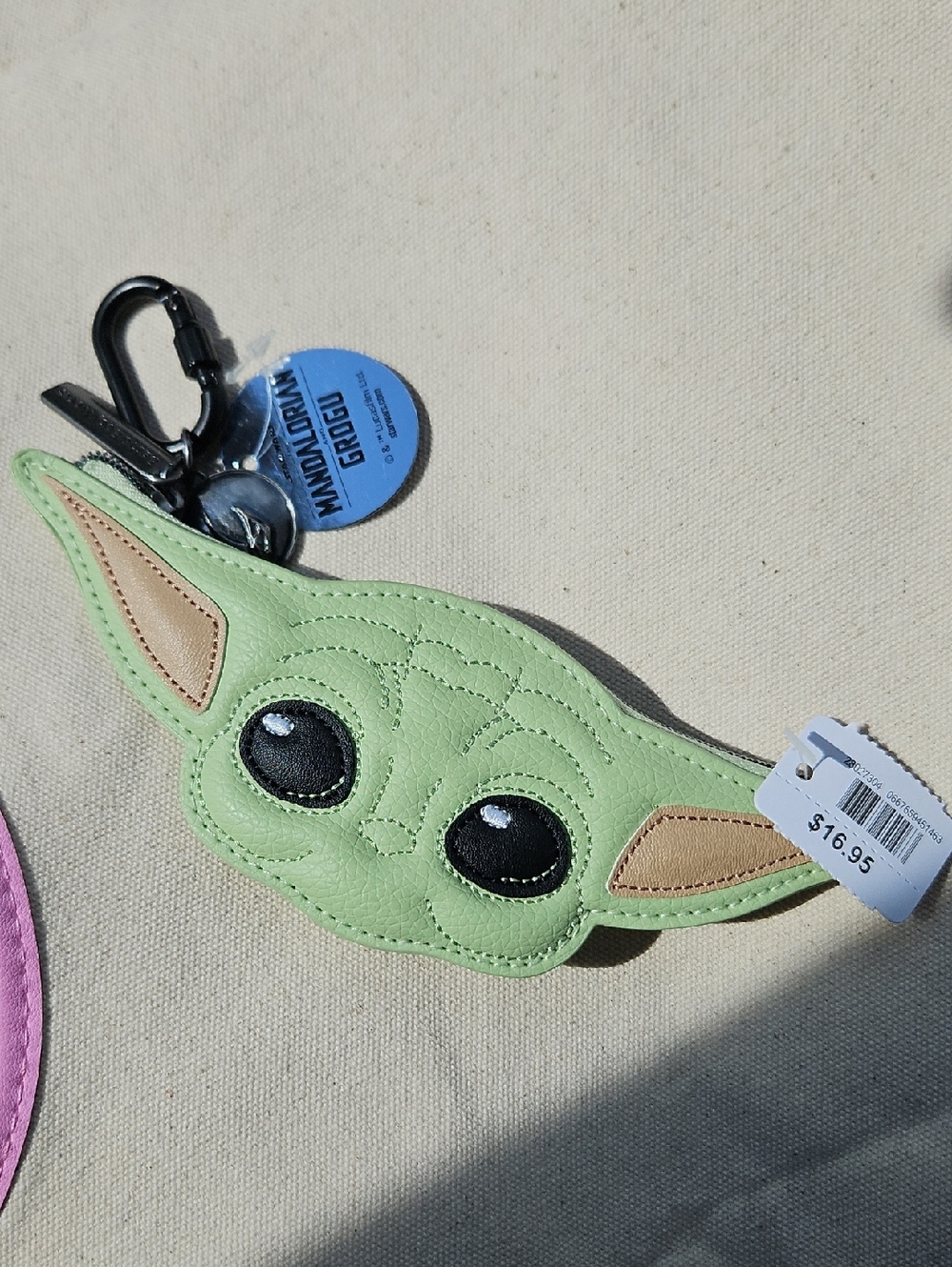Bath & Body Works MANDALORIAN GROGU STAR WARS COIN PURSE yoda NEW MSRP $16.95